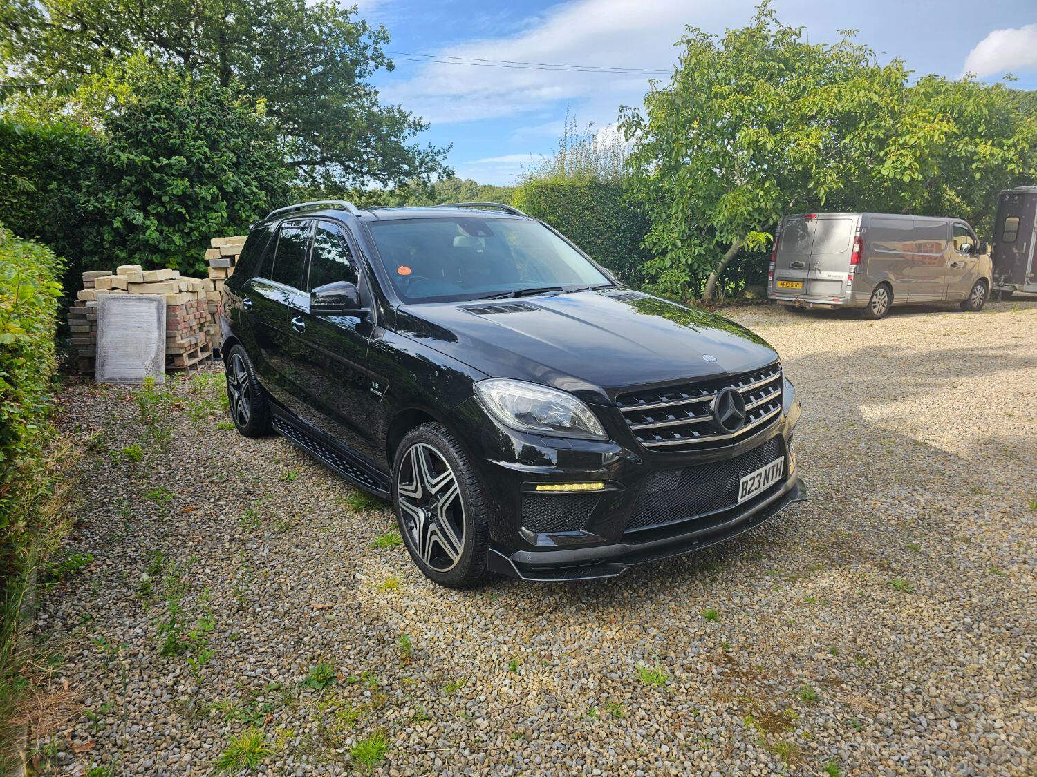 Mercedes-Benz M Class - image 1 of 13