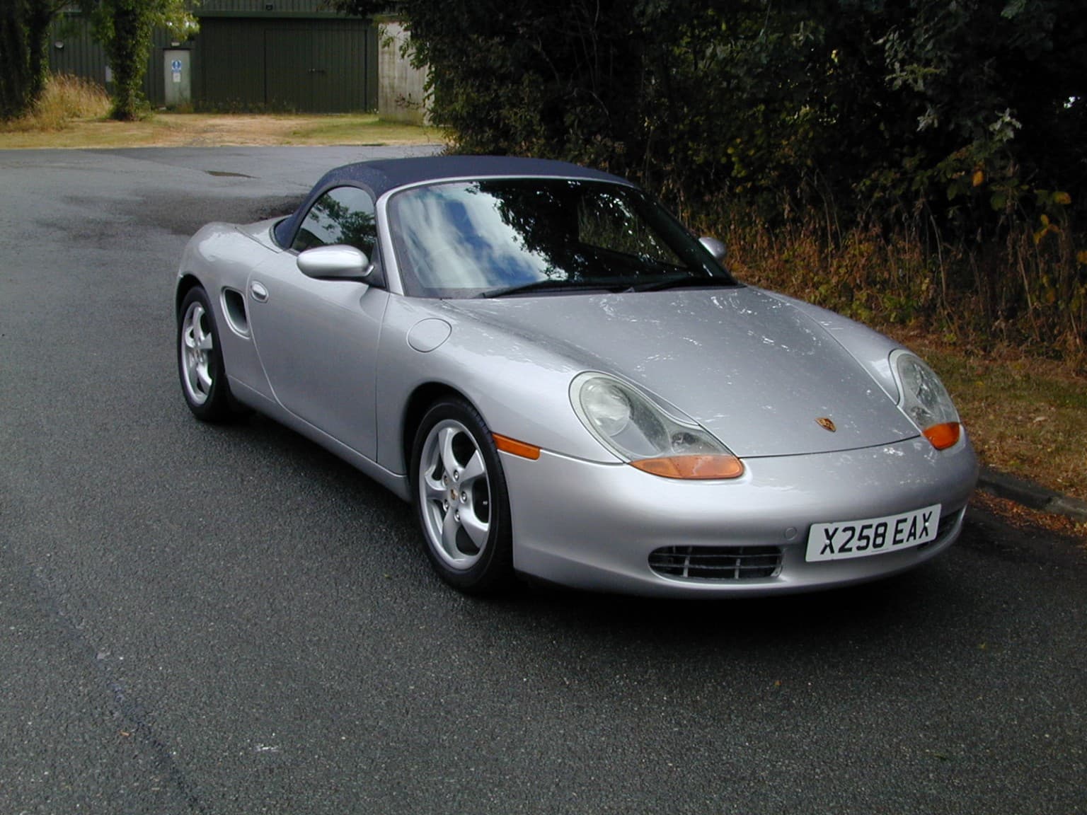 Porsche Boxster - image 1 of 65