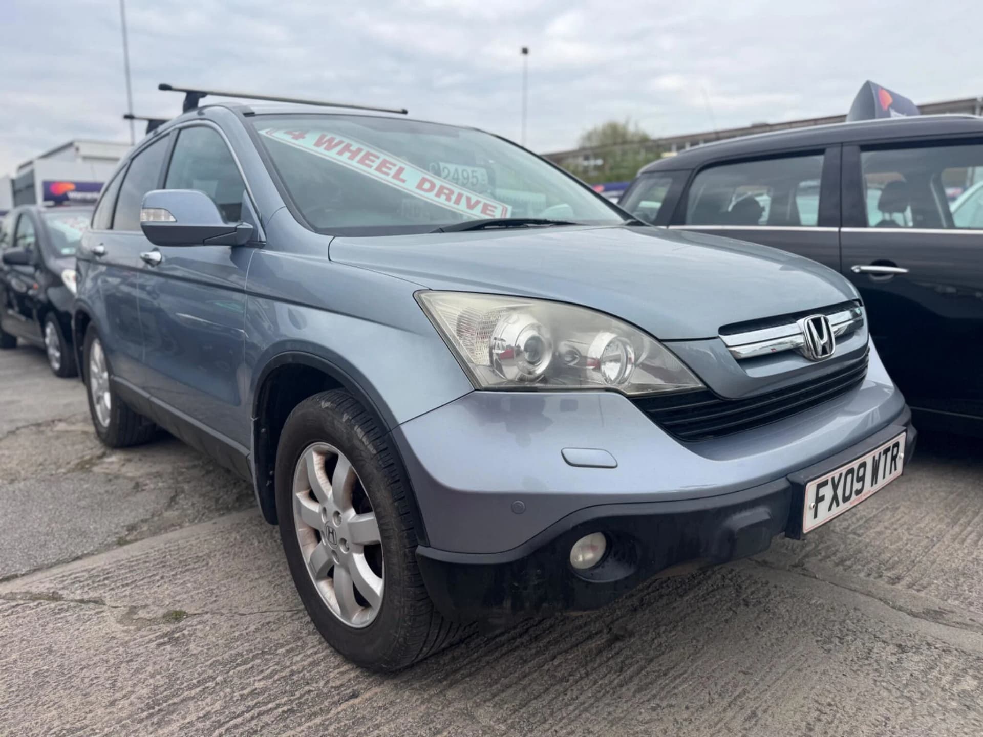 Honda CR-V - image 1 of 3