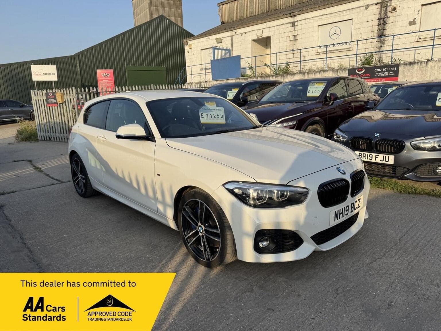 BMW 1 Series - image 1 of 49