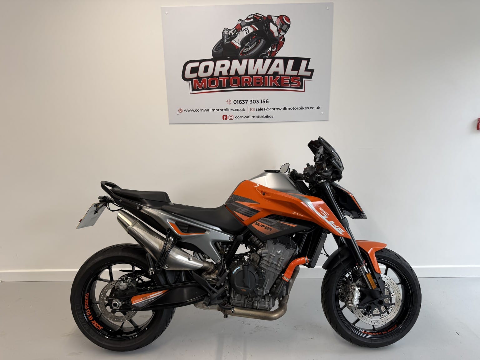 KTM 790 Duke - image 1 of 24