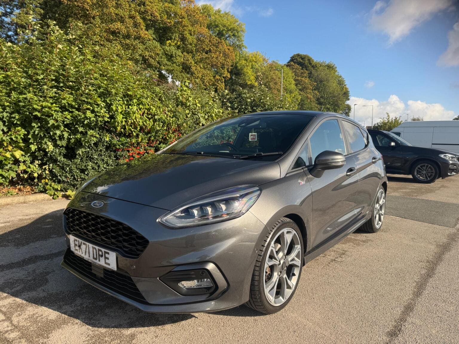 Ford Fiesta - image 1 of 70