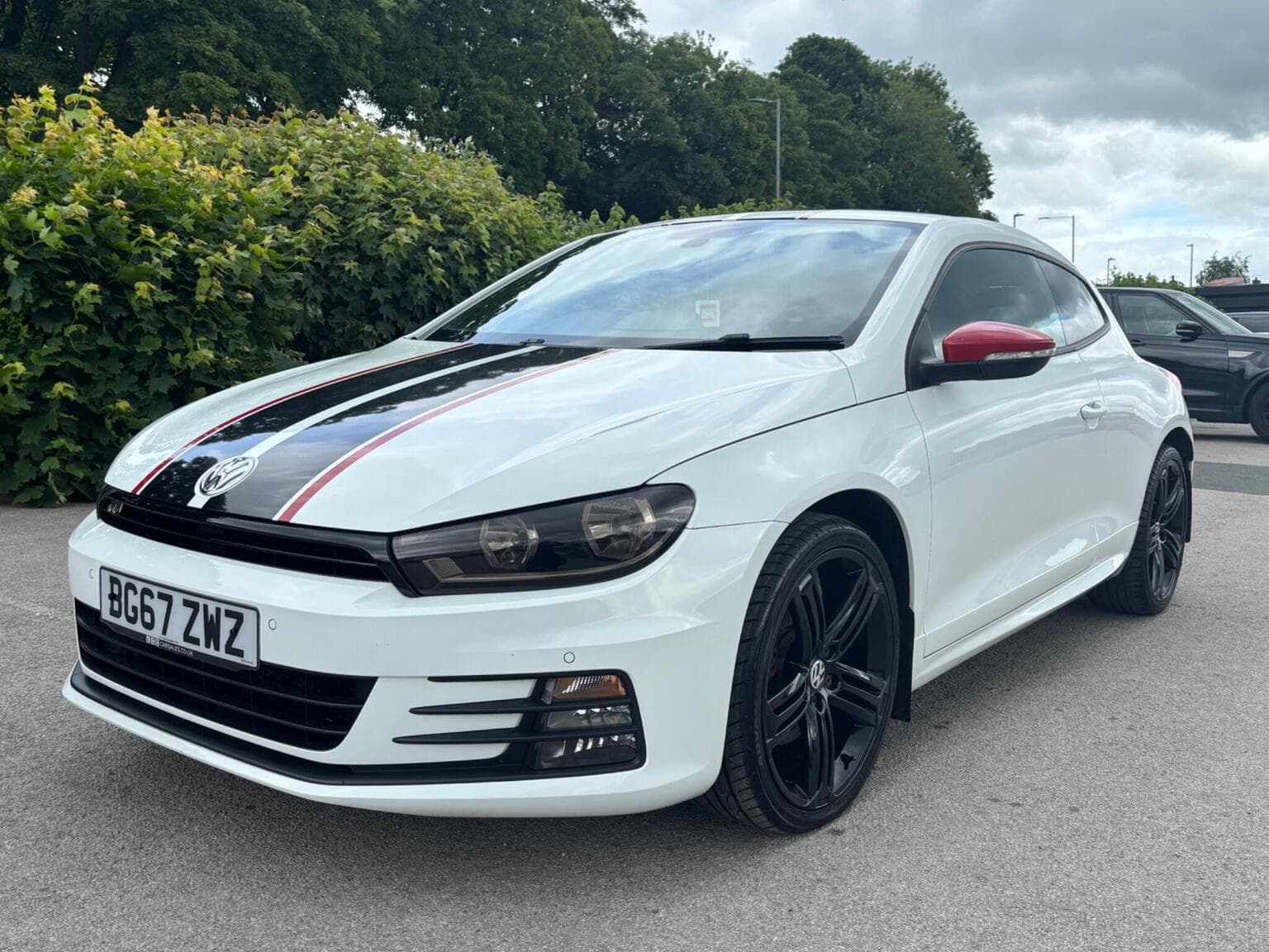 Volkswagen Scirocco - image 1 of 41