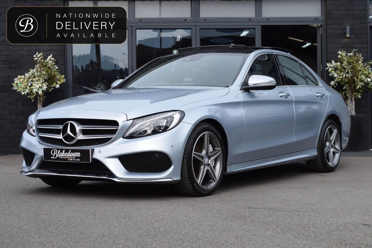 Mercedes-Benz C Class - image 1 of 47