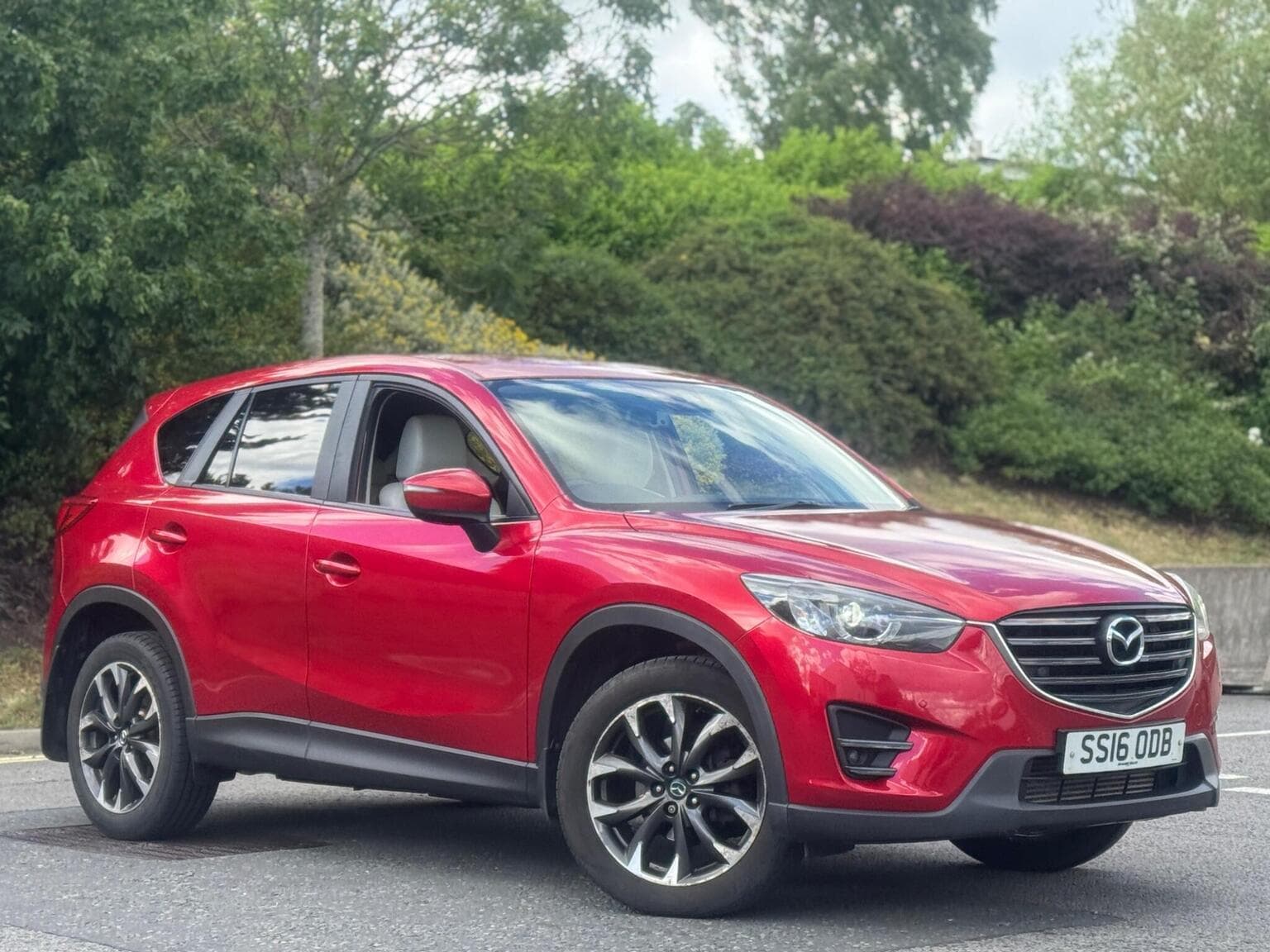 Mazda CX-5 - image 1 of 44