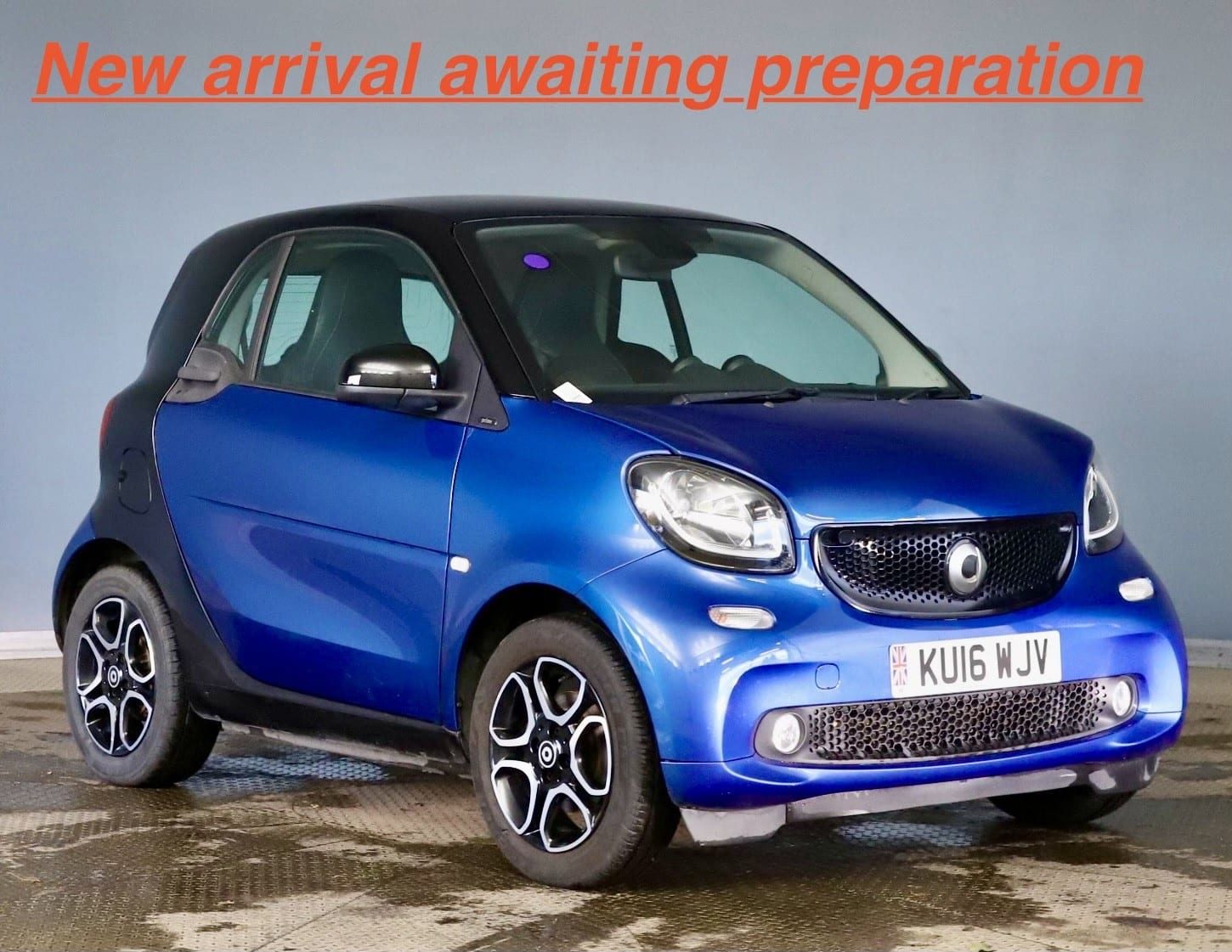2016 Smart Fortwo 0.9 T Prime in blue — photo 1 of 17