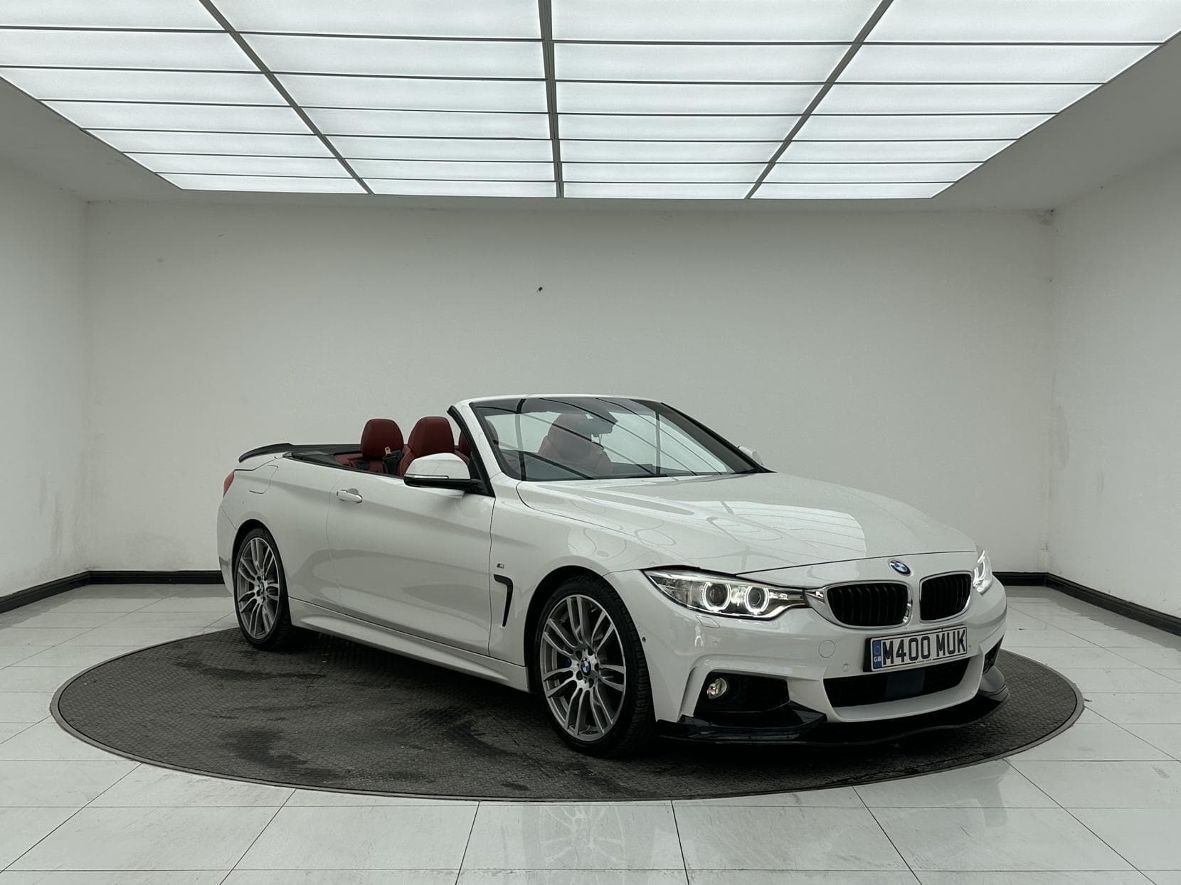BMW 4 Series - image 1 of 52