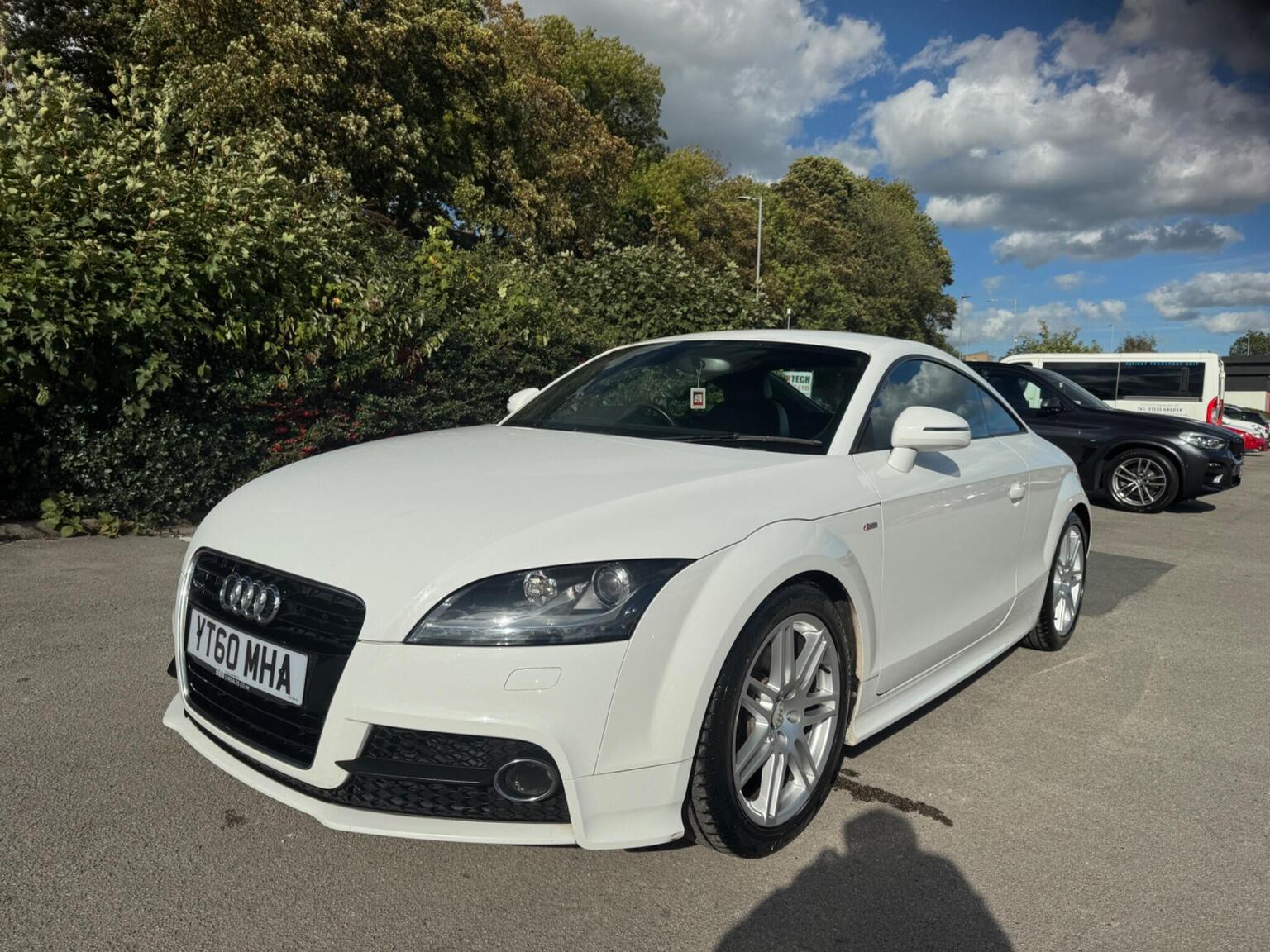 Audi TT - image 1 of 47