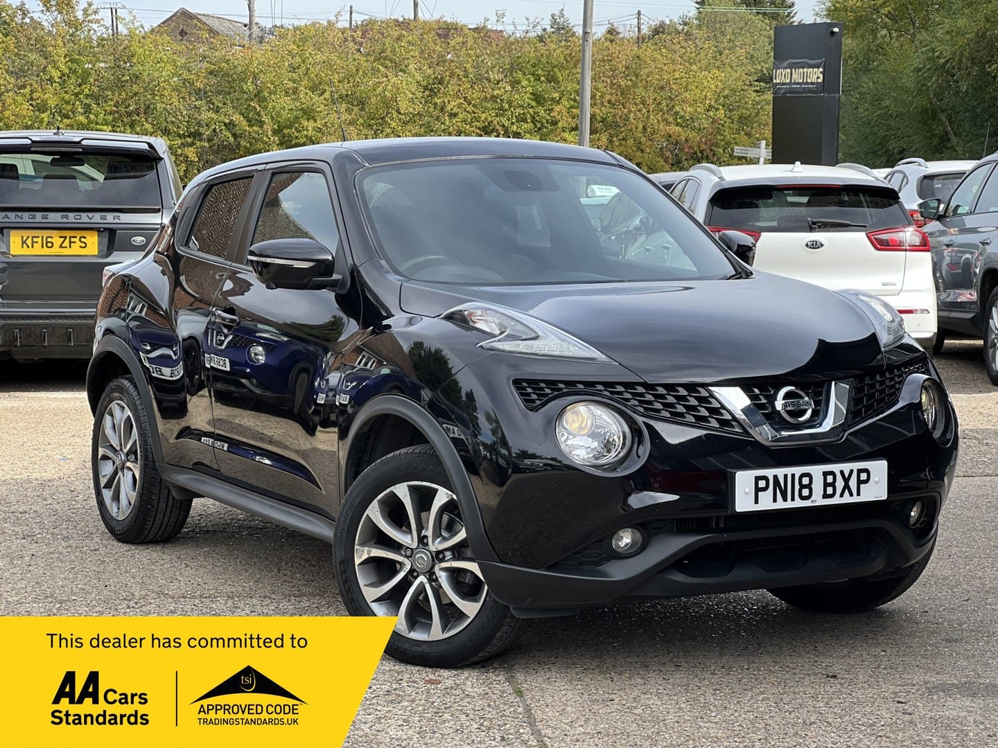 Nissan Juke - image 1 of 58
