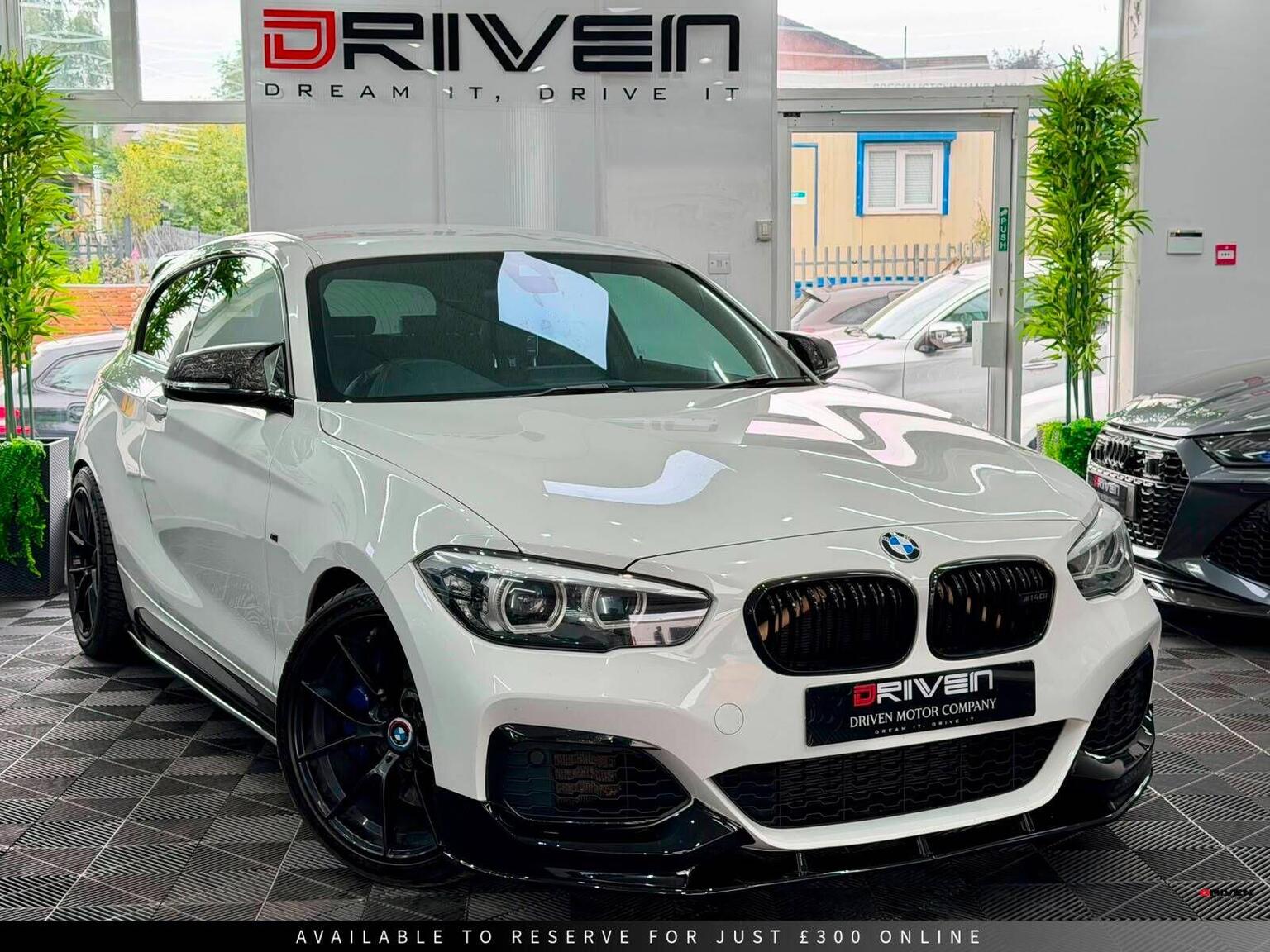 BMW 1 SERIES - image 1 of 30