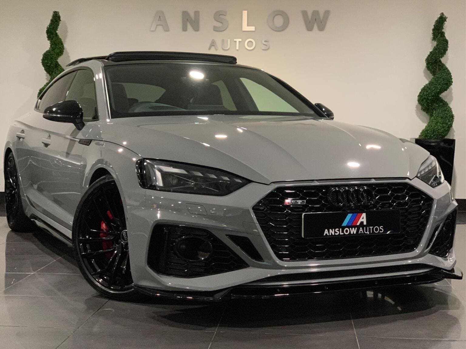 AUDI RS5 - image 1 of 100